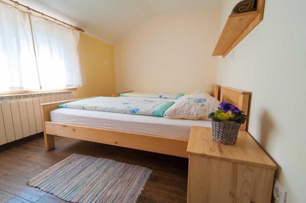 Tourist Farm Pri Kafolu Villa Tolmin Room photo