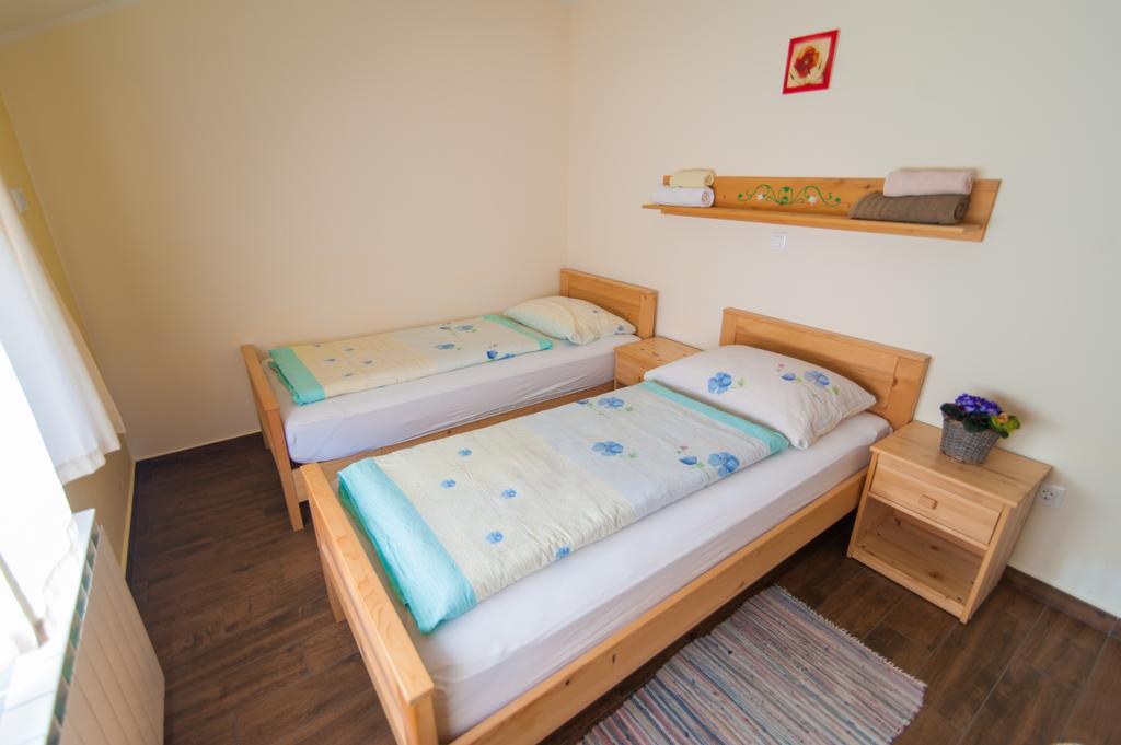 Tourist Farm Pri Kafolu Villa Tolmin Room photo